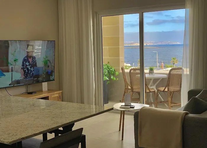 Lägenhet Seabreeze Retreat With Pool & Garden *