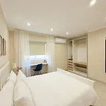 Seabreeze Retreat With Pool & Garden St. Paul's Bay