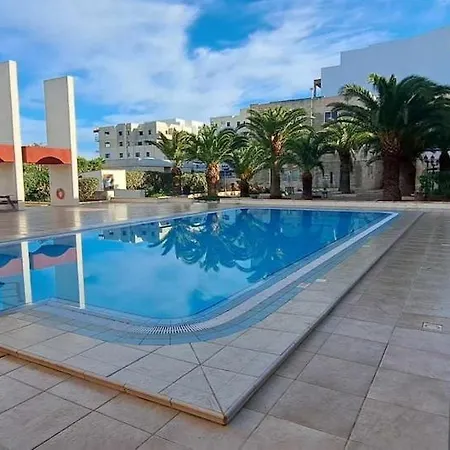 Seabreeze Retreat With Pool & Garden * St. Paul's Bay