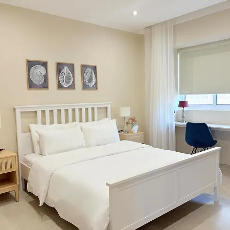 Seabreeze Retreat With Pool & Garden