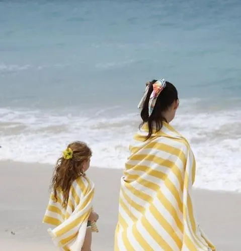 Seabreeze Retreat With Pool & Garden Διαμέρισμα Σεντ Πόλς Μπέι